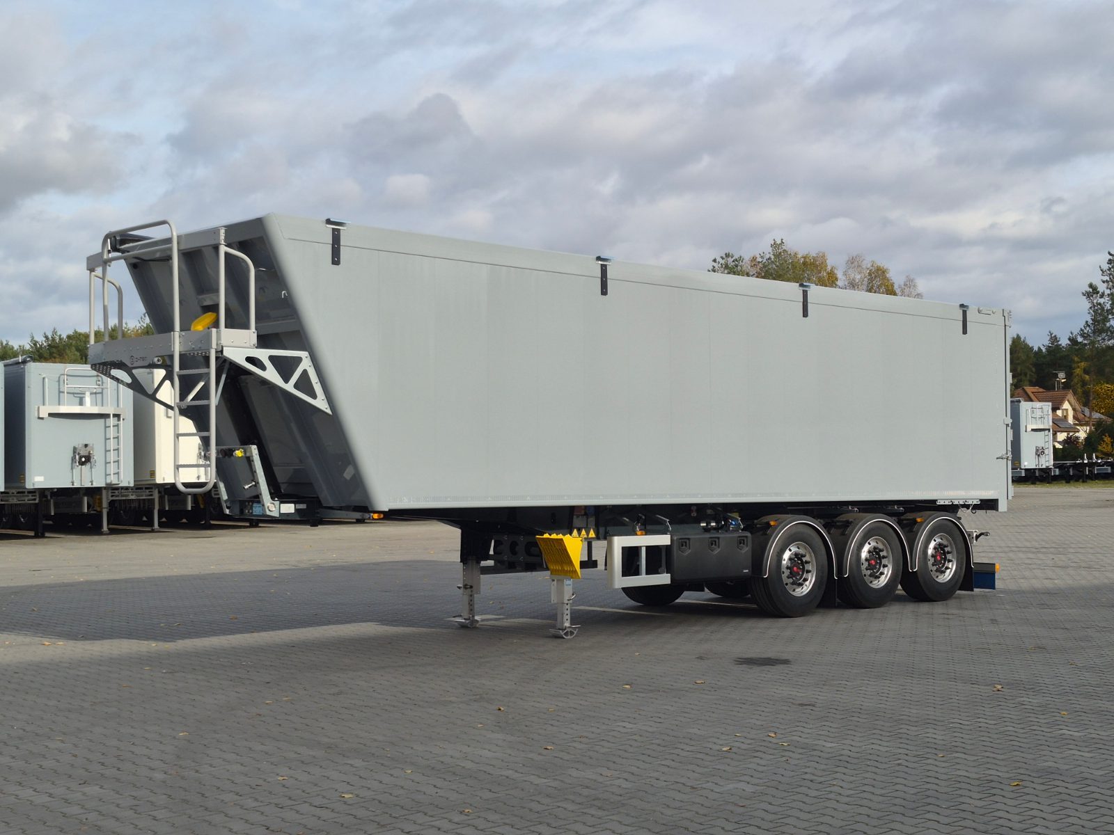 D-TEC Wywrotka aluminiowa 58 m3